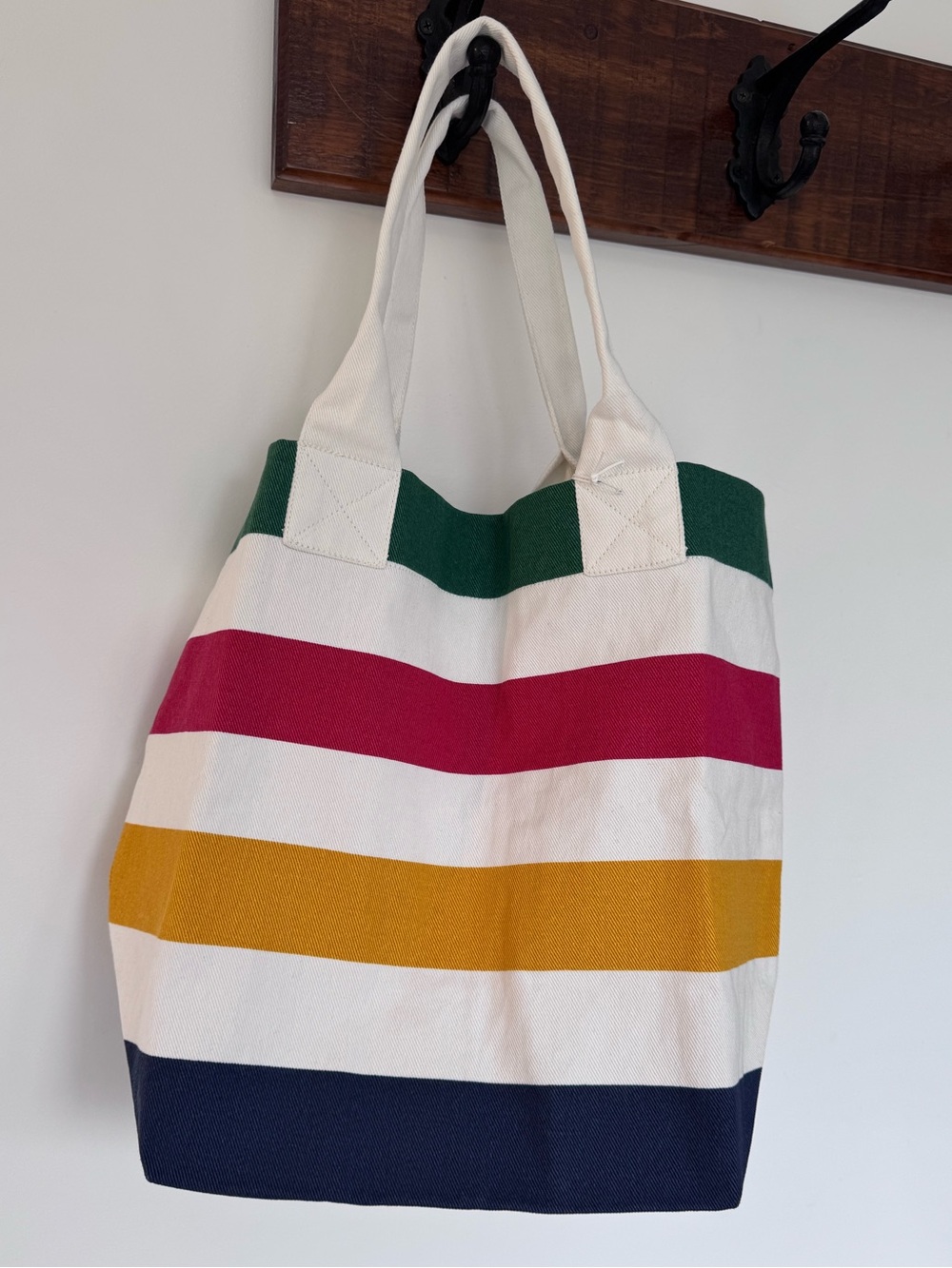 LARGE HBC Stripes Multistripe Signature Canvas Tote Hudson's
Bay NWT